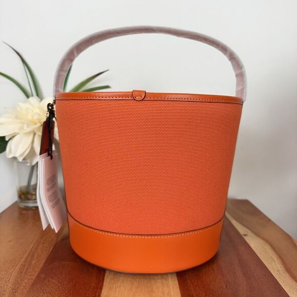 NWT Coach Trick Or Treat Bucket With Halloween Pumpkin - Picture 3 of 5